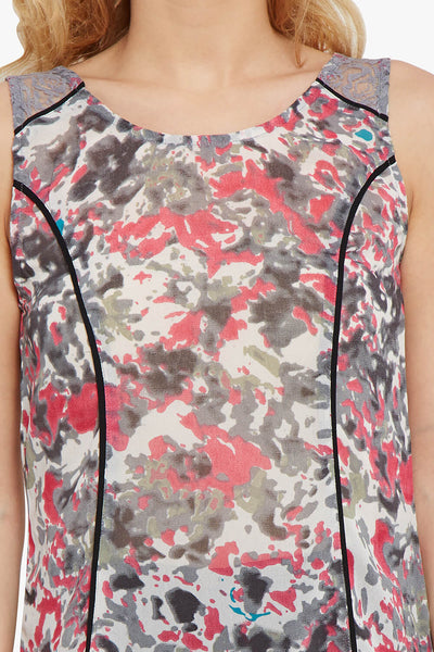 Tank top in grey print with lace overlay at shoulder