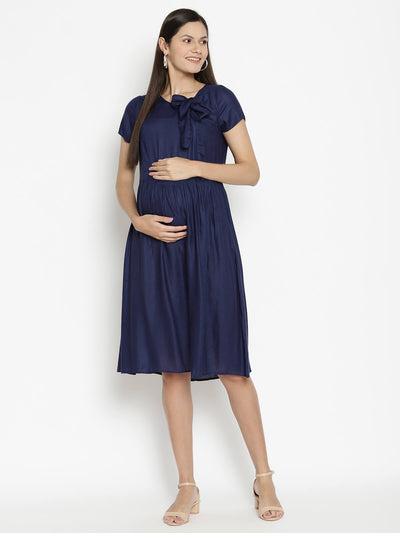 Women'S Maternity Dress With Fashion Neckline And Feeding Access